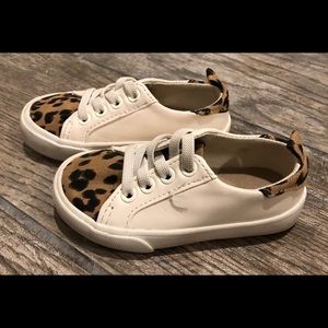 Toddler Girls 5C leopard sneakers